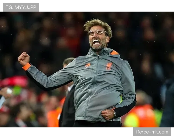 克洛普战术体系本赛季持续提升,高压逼抢与快速转换成效显著 克洛普战术体系本赛季持续提升,高压逼抢与快速转换成效显著